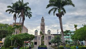 parque de machala (1) (1)